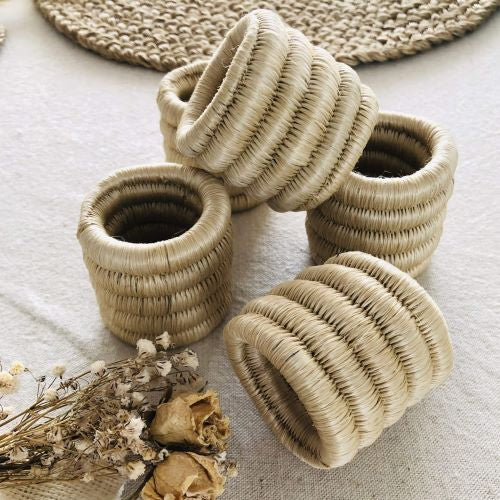 Set of 4 Fique on a Roll Napkin Rings