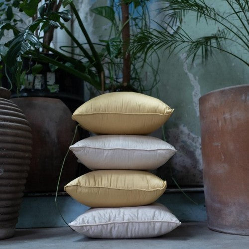 https://www.thenopo.com/cdn/shop/products/the-nopo-mexico-cushy-handwoven-silk-easy-cushion-03_500x500.jpg?v=1645113878